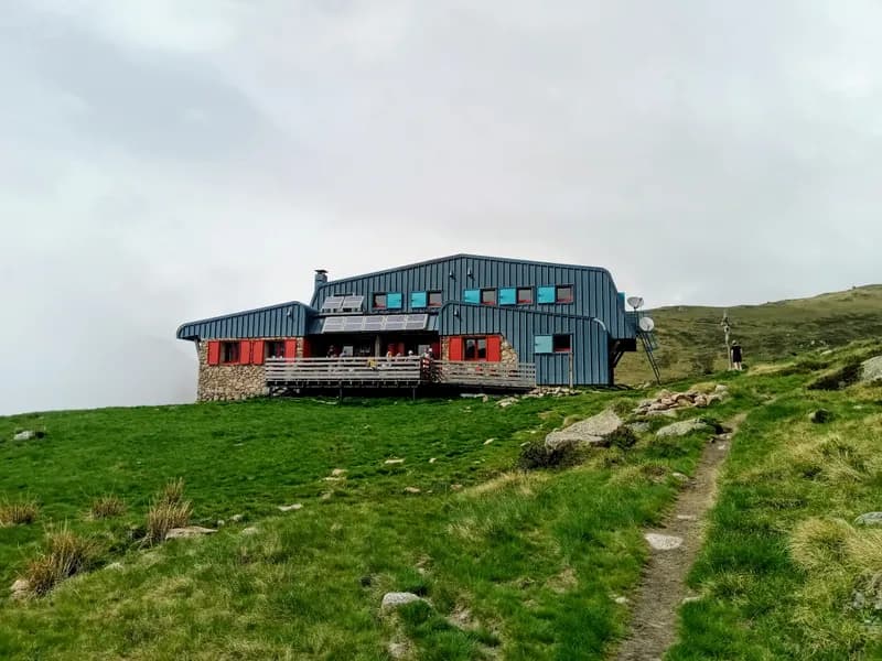 Refuge picture